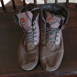 Men’s Toms boots 10.5